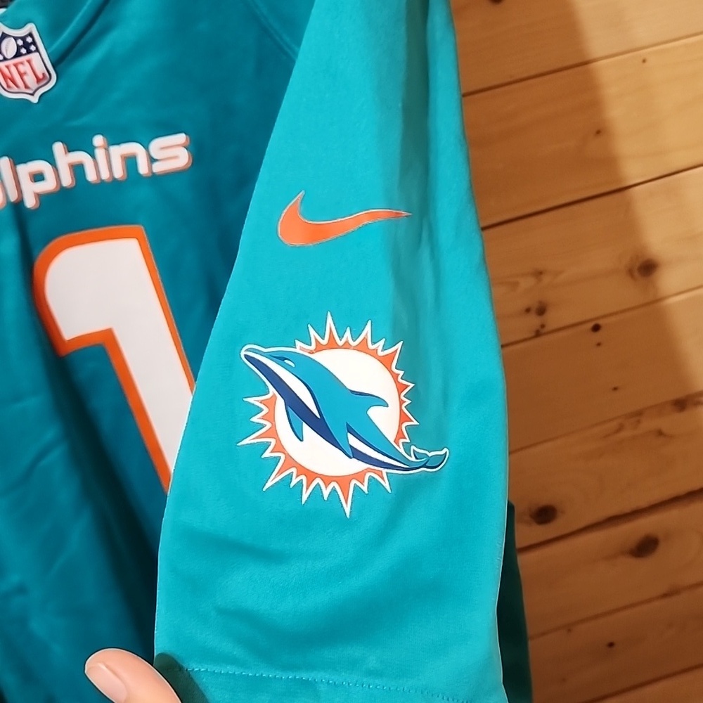 Nike Miami Dolphins Tua Tagovailoa #1 Game Jersey Size Large Unisex - Picture 5 of 6